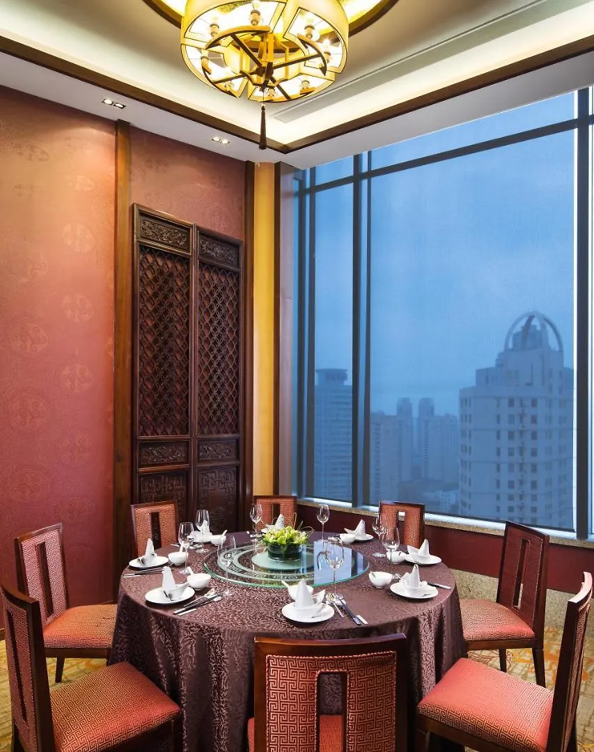 Hua Ting Hotel And Towers Shanghai