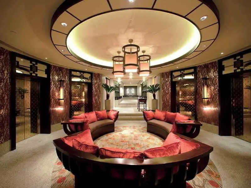 Hua Ting Hotel And Towers Shanghai